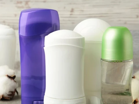 Hukum Memakai Deodoran Saat Ihram, Bolehkah?