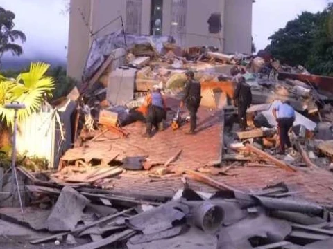 Dua Gempa Dahsyat Guncang Venezuela, USGS Prediksi Estimasi Korban Jiwa Terus Meluas Hingga 100.000