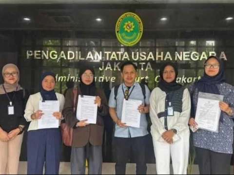 Masyarakat Sipil Gugat Gelar Pahlawan Soeharto ke PTUN Jakarta