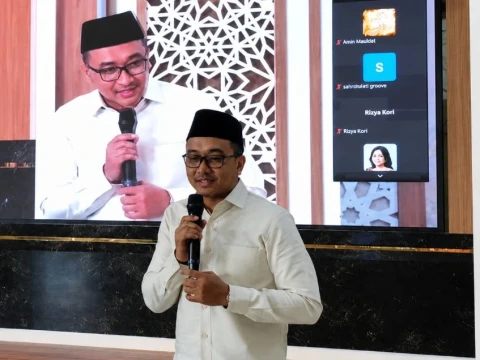 Jawab Tantangan Masyarakat Urban, Gus Amak Dorong Pesantren Hadirkan Kesejahteraan Santri