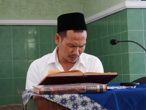 Syarat Mudah Jadi Ahli Tafsir Al-Qur’an Menurut Gus Baha