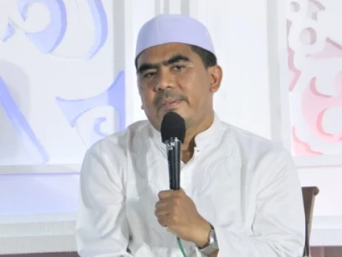 Gus Ghofur Minta Politisi Tak Gunakan Masjid dan Pengajian untuk Kampanye