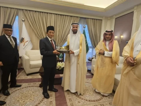 Menag RI dan Menhaj Saudi Bahas 3 Hal untuk Tingkatkan Layanan Jamaah Haji 2025