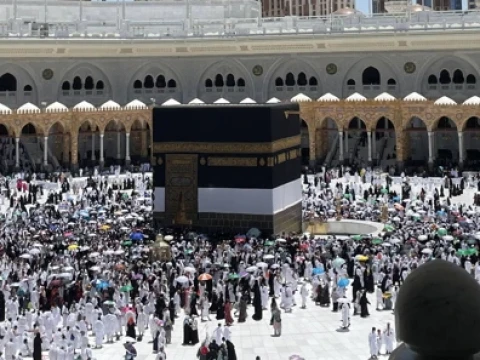 Jumat Pertama Jamaah Haji Indonesia di Masjidil Haram, Suasana Padat dan Tertib