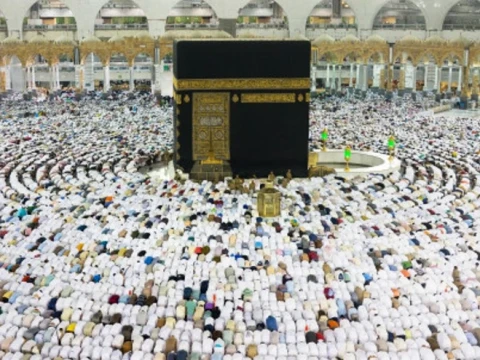5 Ayat Al-Qur’an tentang Haji
