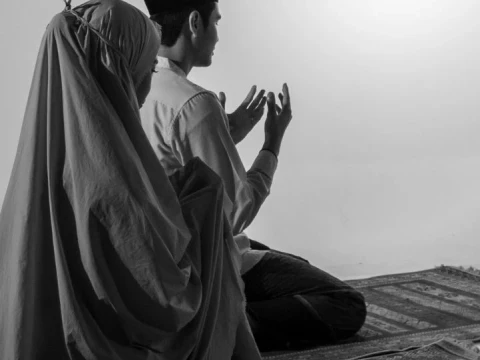Hikmah Larangan Perkawinan Bawah Umur: Menghindari Emosi Berujung KDRT pada Pasangan
