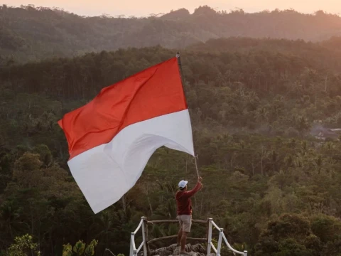 Khutbah Jumat: Hindari Kemaksiatan dalam Perayaan Kemerdekaan