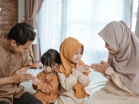 Anak Lebih Nyaman Bersama Kakek-Nenek, Bagaimana Sikap Orang Tua?
