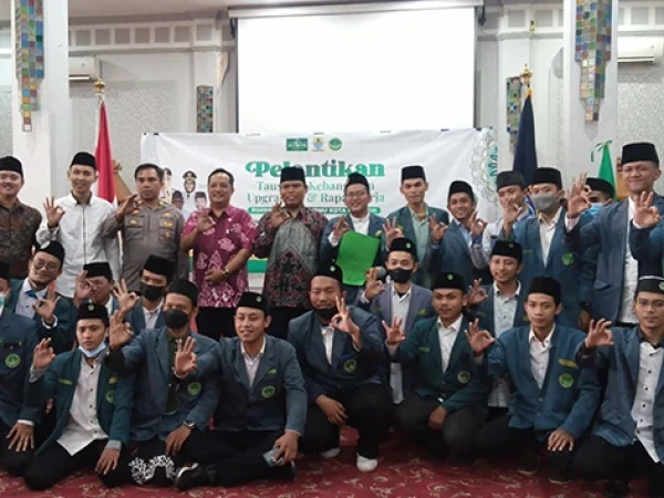 Pelantikan IPNU Kota Cirebon, KH Mustofa Rasjid: Jadilah Generasi Tangguh dan Kuat Di Masa yang Akan Datang 