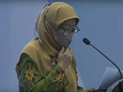 Puji-pujian ‘Dedungo’ Salmah Orbayinah setelah Terpilih sebagai Ketum PP Aisyiyah