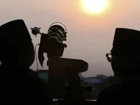 Lembaga Falakiyah PBNU Rukyatul Hilal Awal Syawal 1444 H di 50 Titik