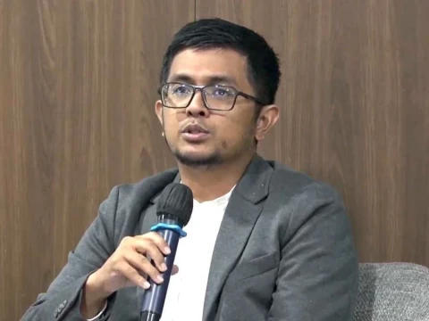 Energi Surya Unggul dari Fosil, Greenpeace Soroti Minimnya Dukungan Kebijakan