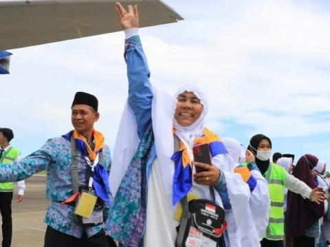 15 Juli 2022 Jamaah Haji Mulai Dipulangkan, Bolehkah Menjemput?