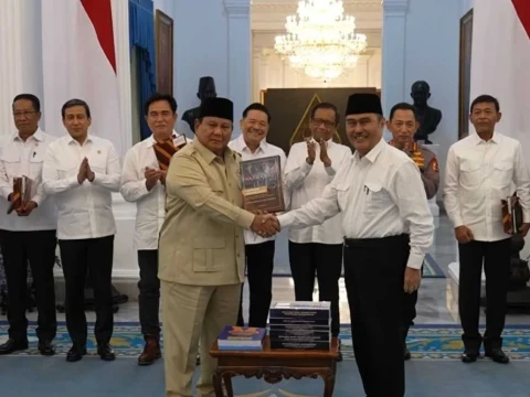 Jimly Sebut Prabowo Setujui Penguatan Kompolnas dan Atur Pembatasan Polri Rangkap Jabatan