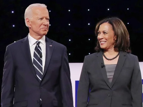 Mundur dari Pilpres AS, Biden Dukung Kamala Harris Jadi Capres