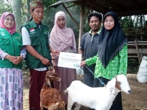 LAZISNU Sukoharjo Lampung Luncurkan Program Kambing Berkah