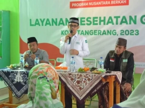Ratusan Lansia dan Santri di Tangerang-Tangsel Ikuti Layanan Kesehatan LAZISNU