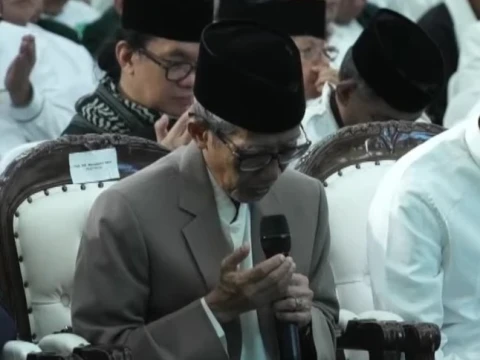 Pimpin Doa Pelantikan PBNU 2026-2031, KH Aniq Muhammadun Mohon Keberkahan untuk NU
