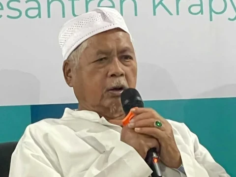 Hampir 10 Tahun Cuci Darah, KH Asyhari Abta Tetap Berdakwah hingga Akhir Hayat