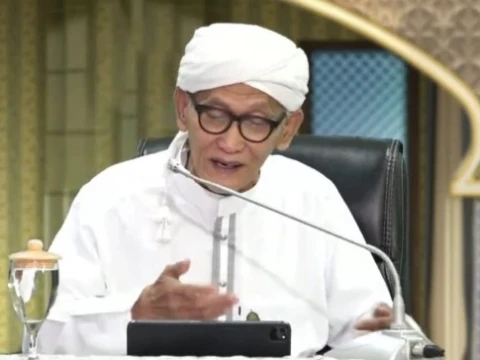 Sempat Libur, Kajian Syarah Al-Hikam KH Miftachul Akhyar Kembali Berlangsung