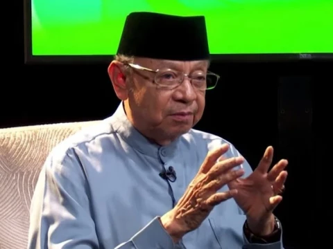 KH Zakky Mubarak Tegaskan Bahaya Menyebarkan Berita Bohong