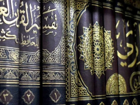 Tafsir Surat Al-Baqarah Ayat 189: Fungsi Bulan sebagai Penanda Waktu dalam Islam