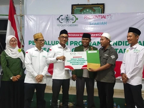 LAZISNU Salurkan Program Pendidikan Beasiswa Guru Nusantara di Kota Cirebon