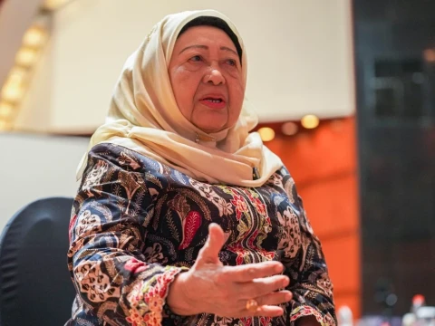 Nyai Machfudhoh Aly Ubaid: Jimat NU dan Jalan Panjang Perjuangan Perempuan