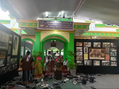 Di Makam Pendiri NU, Nahdliyin Berharap Muktamar Lahirkan Pemimpin Amanah