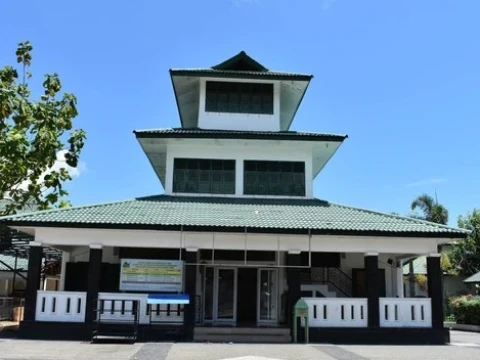 Dari Dayah ke Perlawanan Kolonialisme: Jejak Masjid Teungku Di Anjong Aceh yang Berdiri Sejak Abad 17