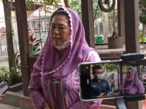 Yenny Wahid Minta Santri Jadi Panutan Generasi Muda