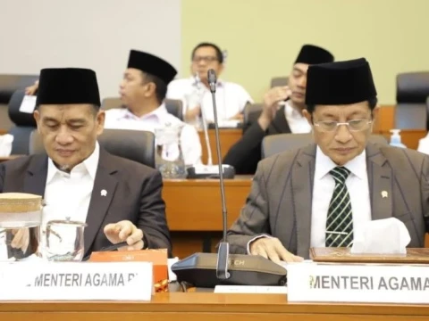 Pemerintah dan DPR Sepakat Bentuk Panitia Kerja BPIH untuk Haji 2025