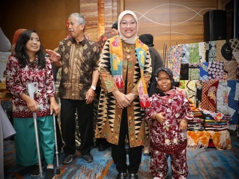 Pekerjakan Penyandang Disabilitas, Kemnaker Berikan Penghargaan 3 BUMN dan 9 Swasta