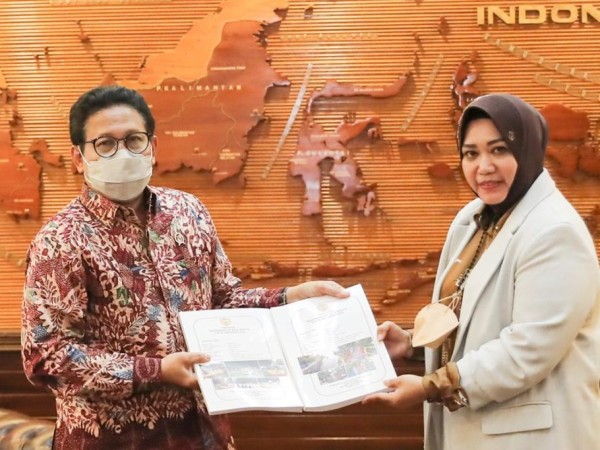 Mendes PDTT Siap Fasilitasi Pengembangan Desa Wisata Buru Selatan