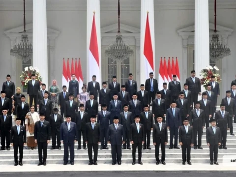 Kabinet Gemuk Prabowo-Gibran: 48 Menteri, 56 Wamen, 5 Pejabat Setingkat Menteri, dan Pejabat Khusus