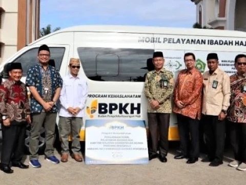 NU Care-LAZISNU dan BPKH Salurkan Mobil Layanan Haji ke Kemenag Bengkulu