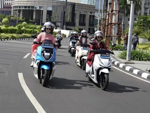 Cara Merawat Baterai Motor Listrik agar Tahan Lama