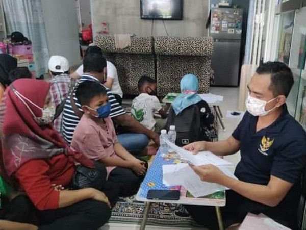 Muslimat NU Malaysia Selenggarakan Program Dokumen Kelahiran Gratis