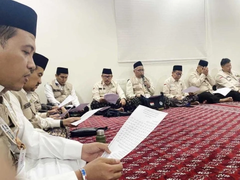 Musyrif Diny Bersama PPIH Gelar Istighotsah, Fokus Keselamatan Jamaah
