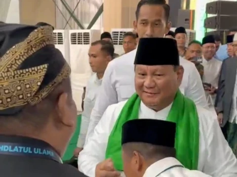 Bukan Bahas Politik, Ini Isi Obrolan Singkat Prabowo dan Gus Nabil di Muktamar