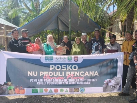 NU Peduli Salurkan Bantuan Logistik ke 20 Posko Terdampak Gempa M7,7 NTT