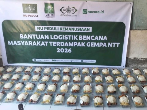 Penyaluran 1.000 Makanan Siap Saji NU Peduli untuk Pengungsi Gempa NTT