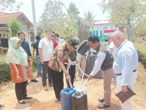 NU Pringsewu Salurkan Air Bersih Siap Minum untuk Warga Terdampak Kekeringan