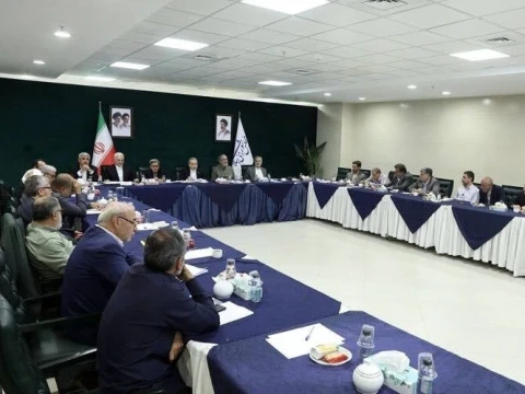 Iran Bahas Syarat Pembukaan Kembali Selat Hormuz