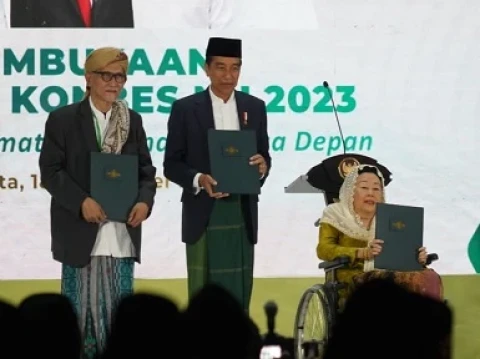 PBNU Kukuhkan Dewan Pengampu Gerakan Keluarga Maslahat NU: Ada Jokowi dan Nyai Sinta Nuriyah