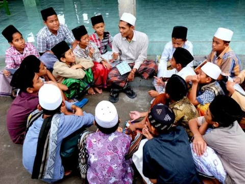 RMI PBNU dan SAKA PBNU Gelar Pelatihan Musyrif-Musyrifah untuk Wujudkan Pesantren Aman di Lampung Tengah