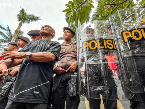 Represif Tangani Pendemo, Amnesty Indonesia Desak Polisi Bertanggung Jawab