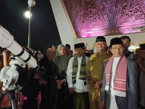 Khatib Shalat Khusuf, Prof Nasaruddin Umar: Gerhana Momentum Tingkatkan Keimanan