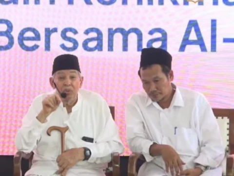 Prof Quraish Shihab Perbaiki Arti Kata Ja’akum dalam QS Al-Taubah Ayat 128