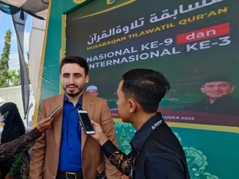 Kesan Qari Asal Iran Perdana Ikut MTQ Internasional JQHNU di Indonesia